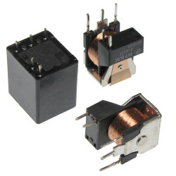 Przekaźnik HFKM-012-1ZST 12V 20A odp.: AZ975-976,A203-A208/V23072-C,OAC-Podzespoły Elektroniczne